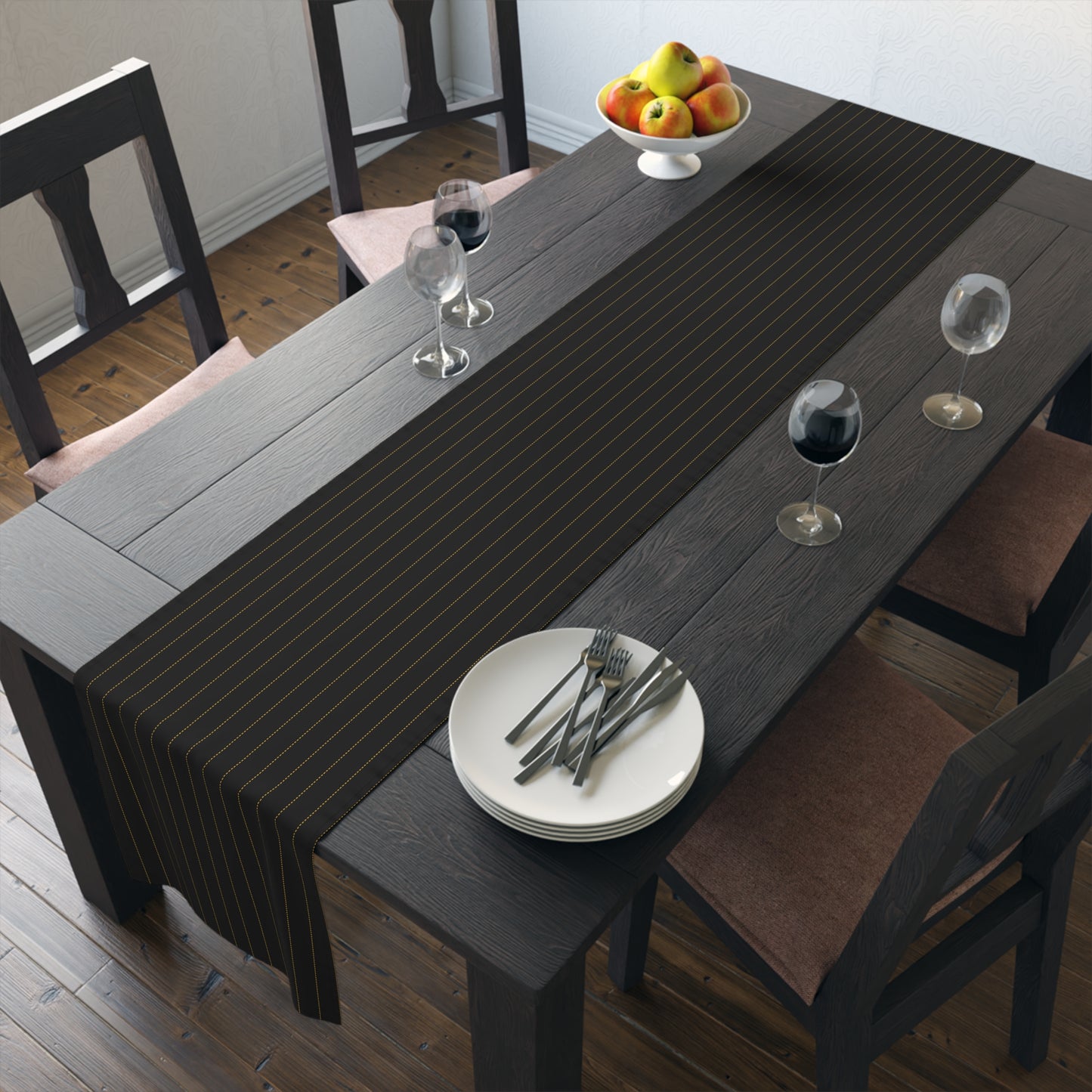 Table Runner | Kennesaw, Georgia | Pinstripe