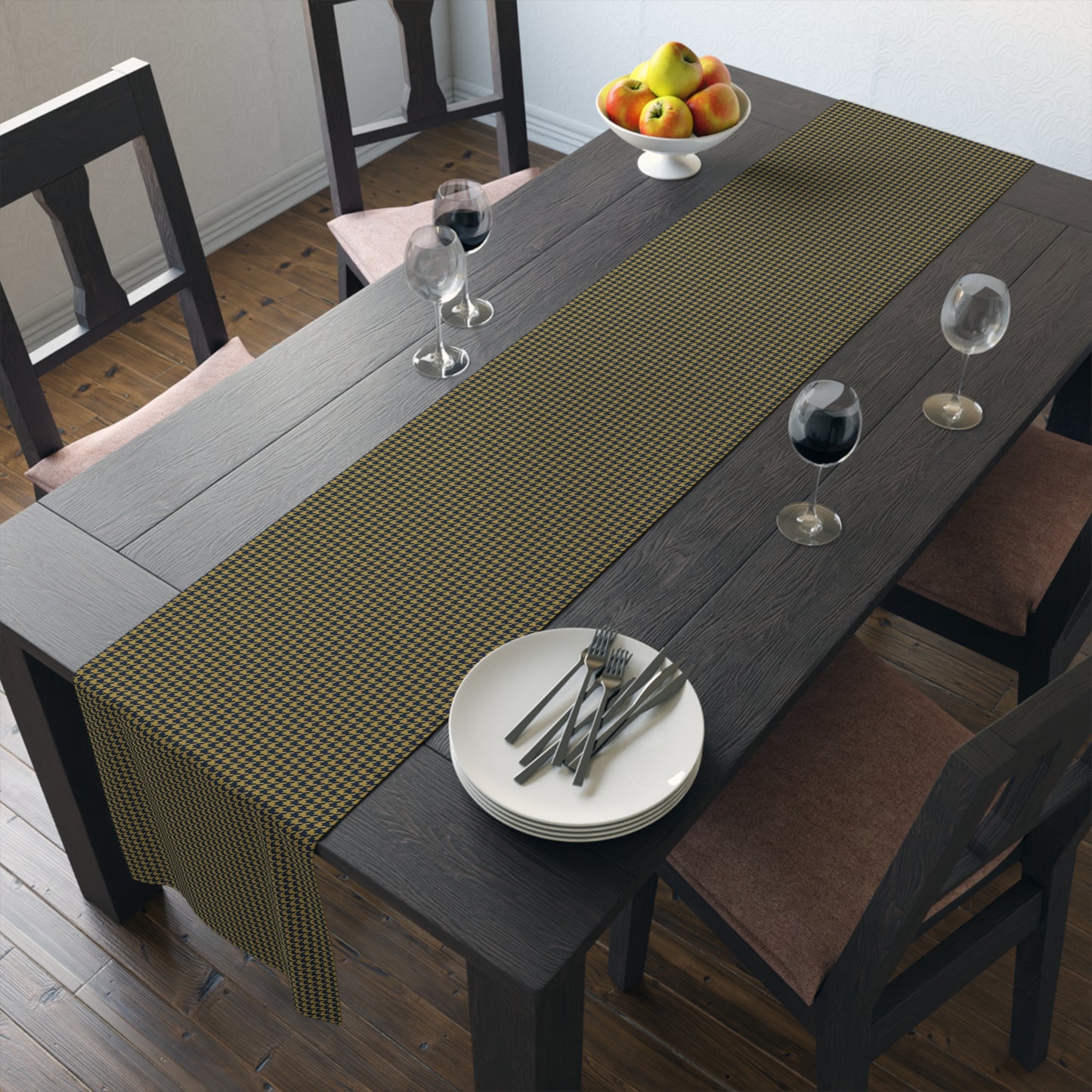 Table Runner | Notre Dame, Indiana | Houndstooth