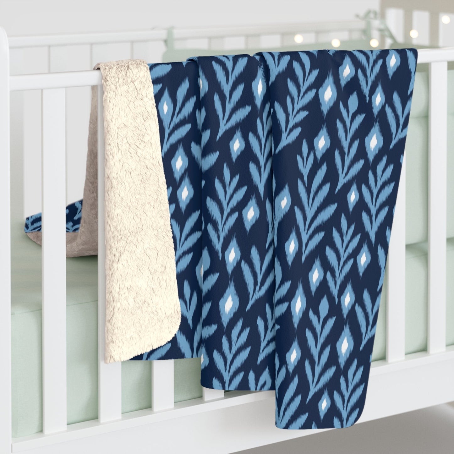 Sherpa Blanket | Light Blue & White | Laurel