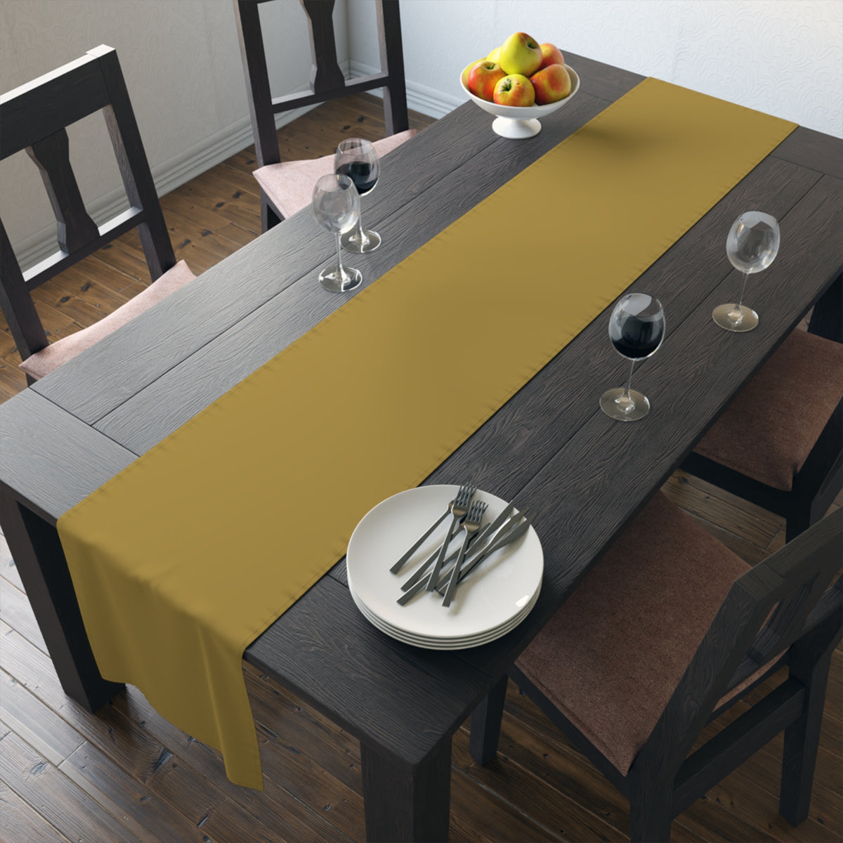 Table Runner | Notre Dame, Indiana | Light