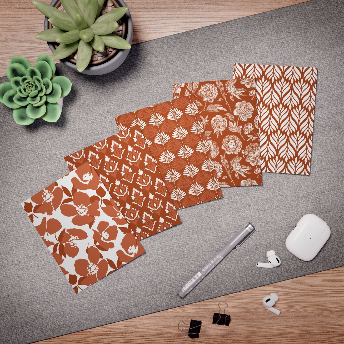 5 Notecards | Dark Orange & White