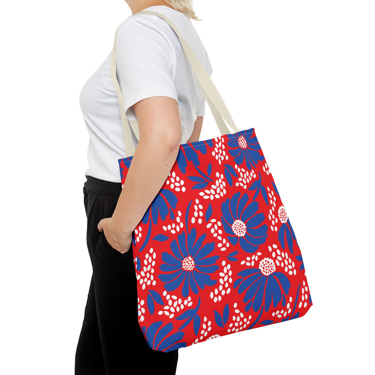 Totes | Lawrence, Kansas | Bellis