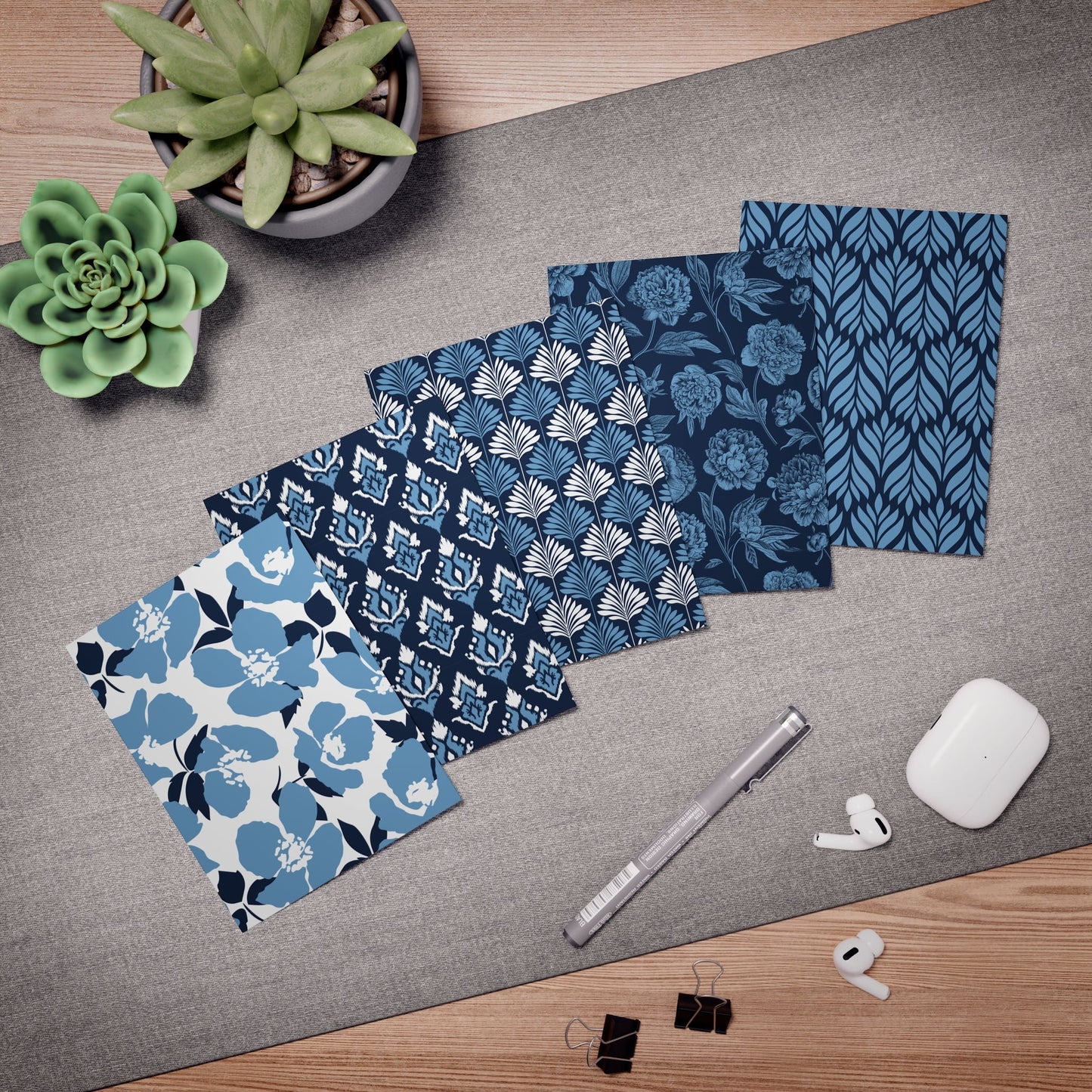 5 Notecards | Light Blue & White