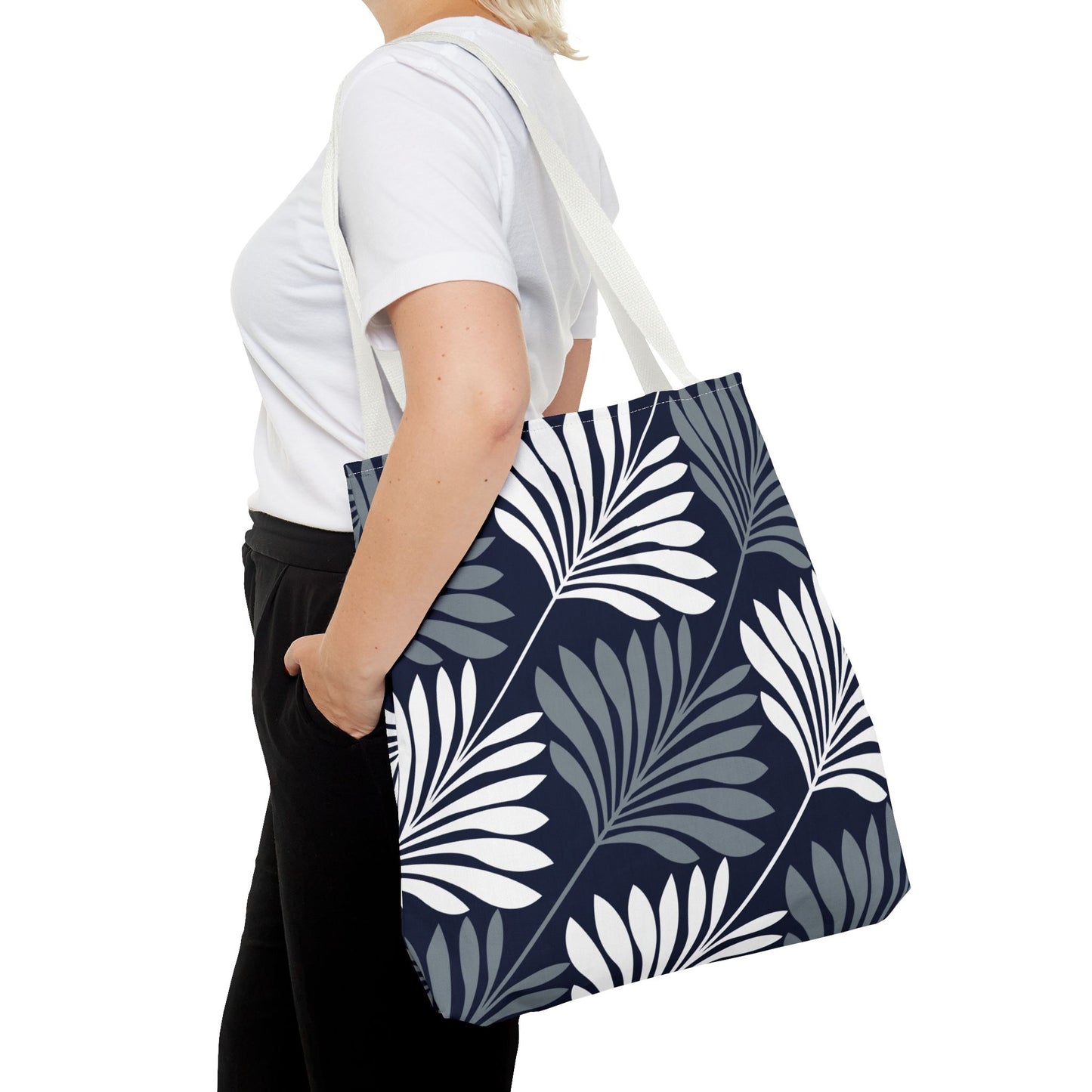 Totes | Storrs, Connecticut | Deco