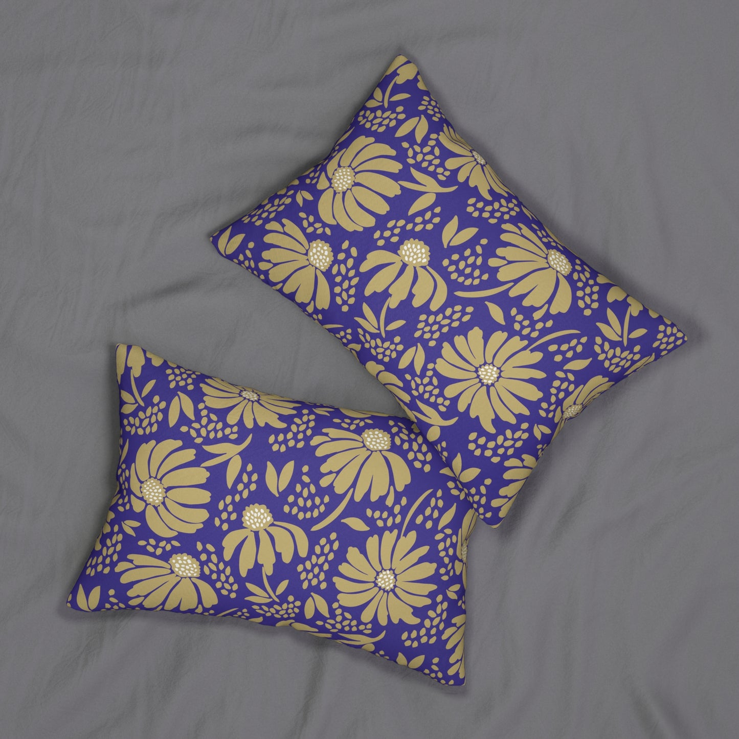 Pillow | Harrisonburg, Virginia | Bellis