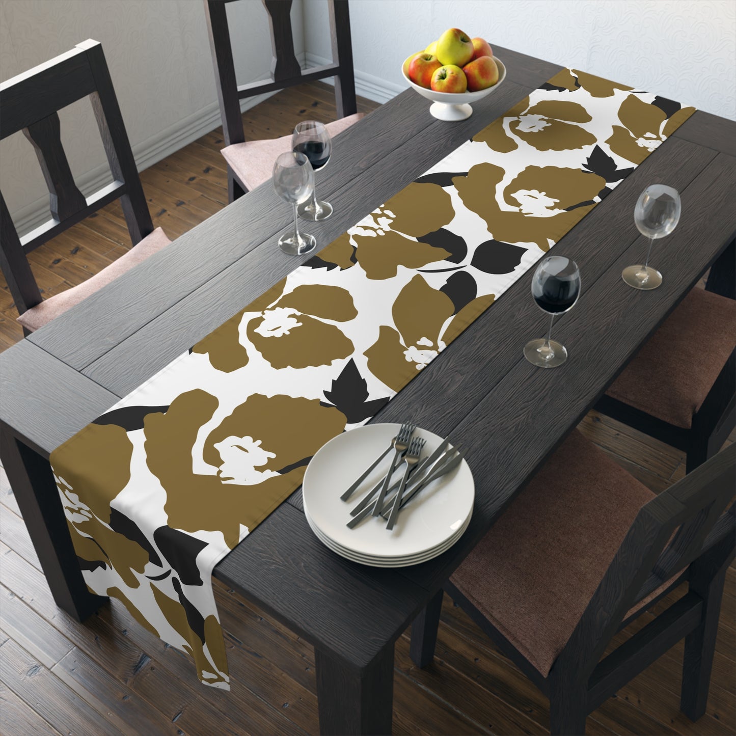 Table Runner | Winston Salem, North Carolina | Poppy