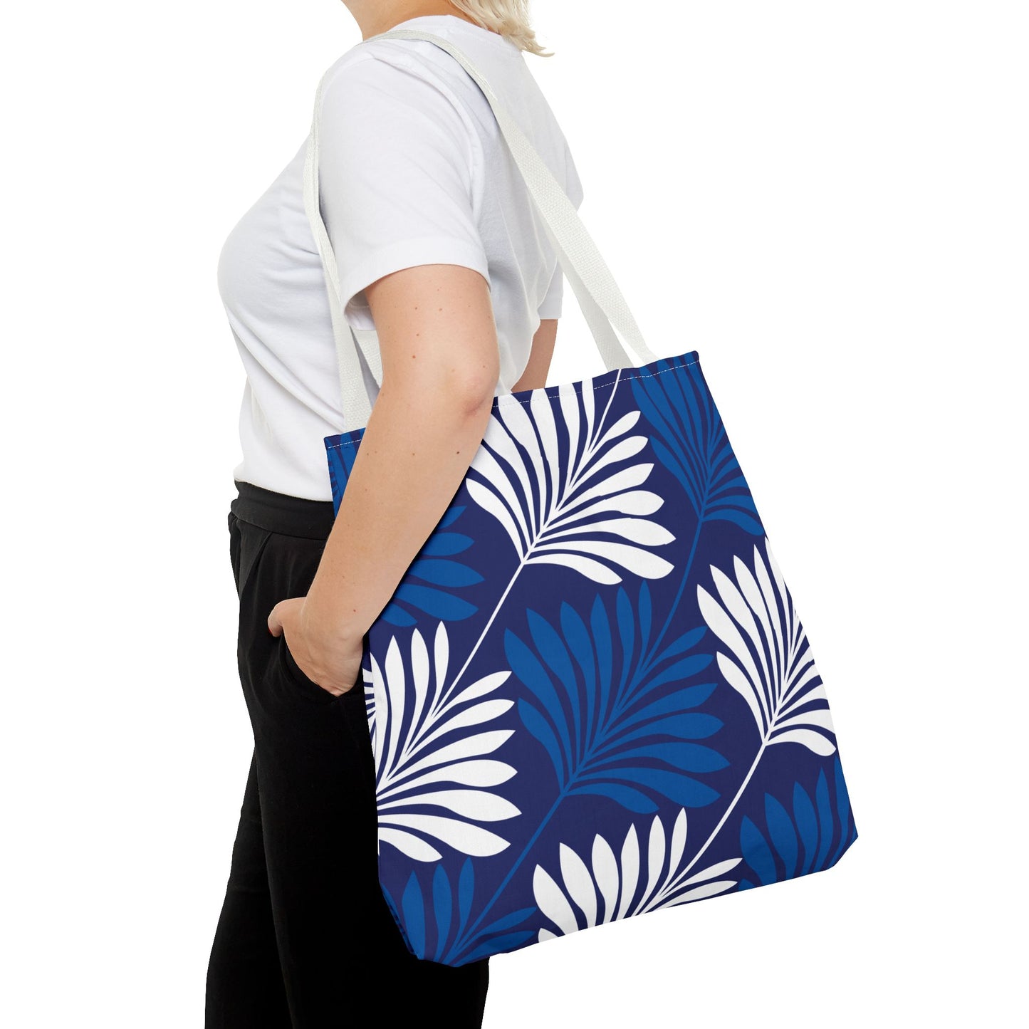 Totes | Durham, North Carolina | Deco