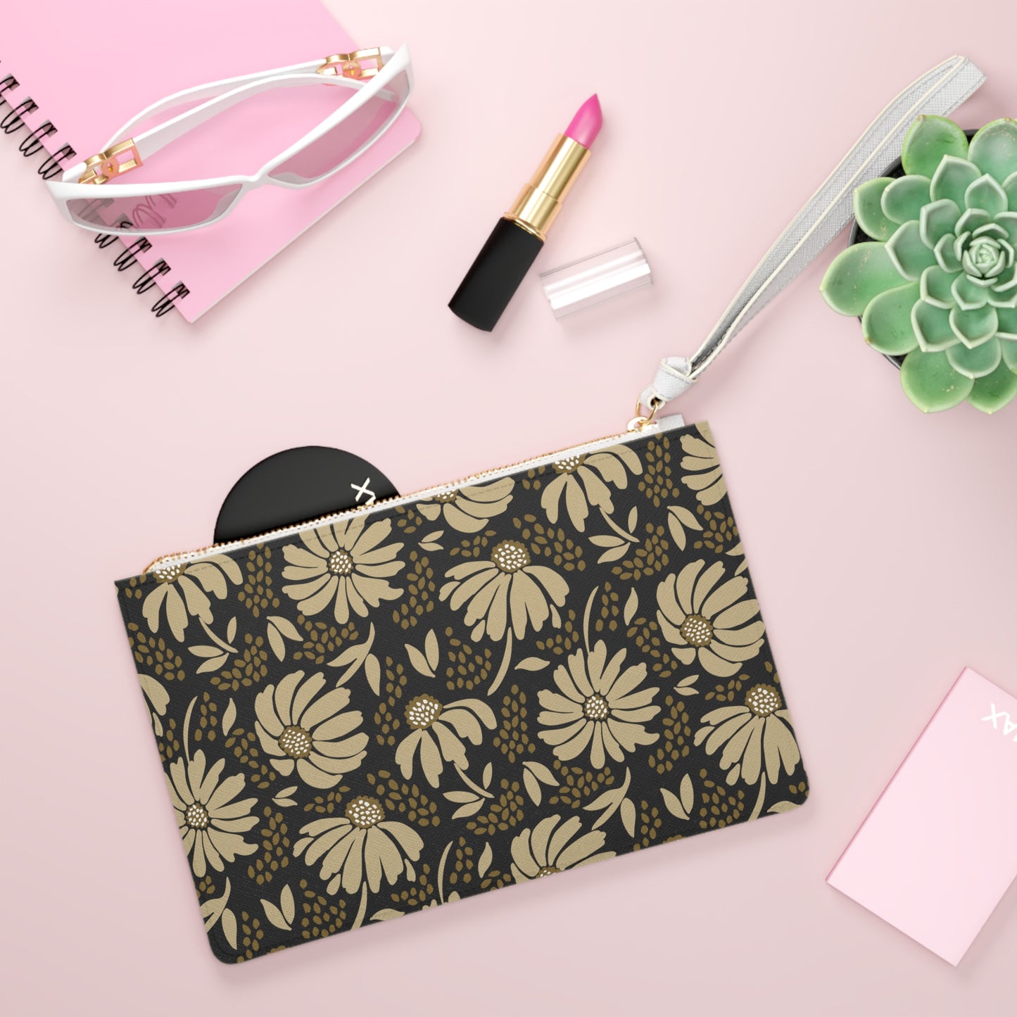 Clutch Bag | Winston Salem, North Carolina | Bellis