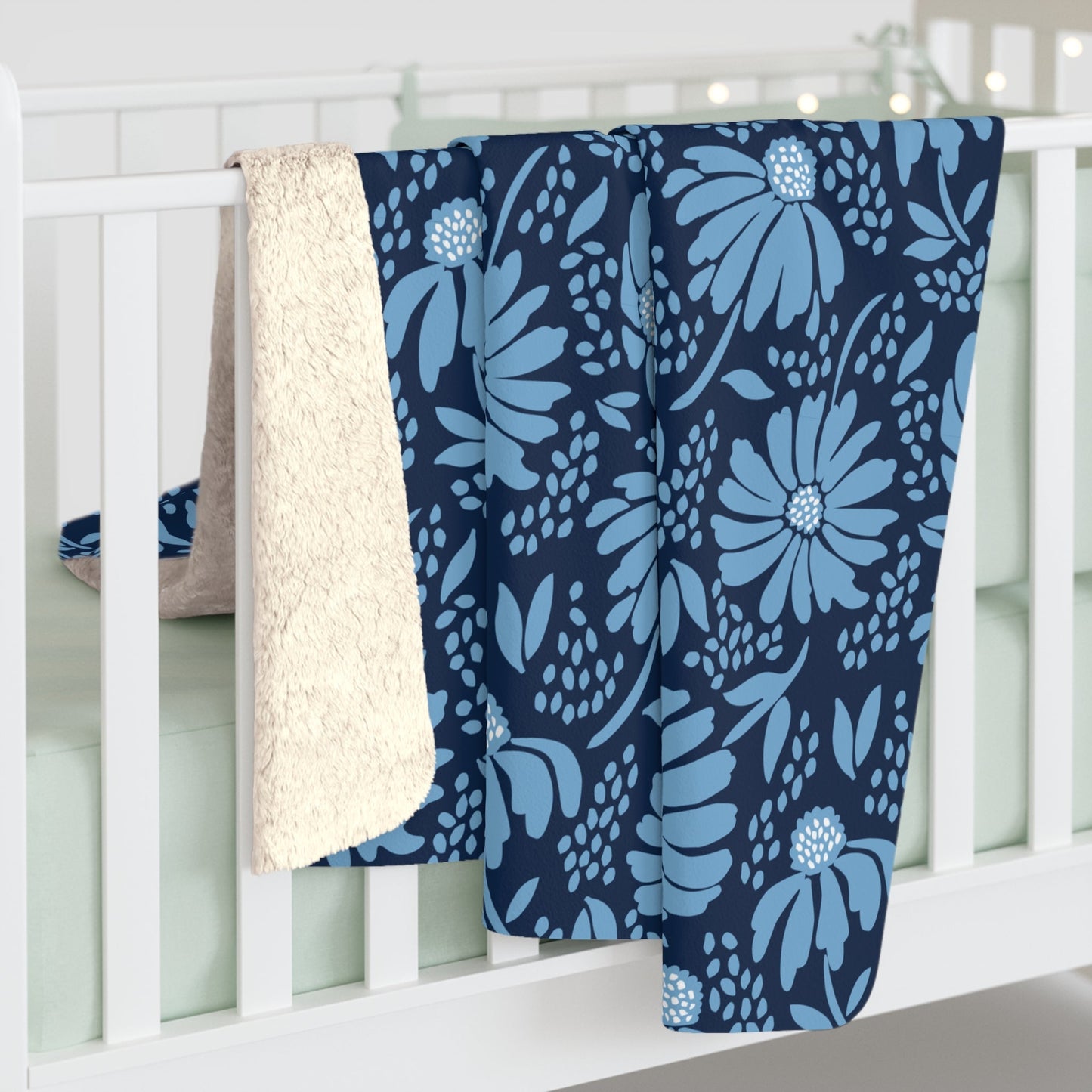 Sherpa Blanket | Light Blue & White | Bellis