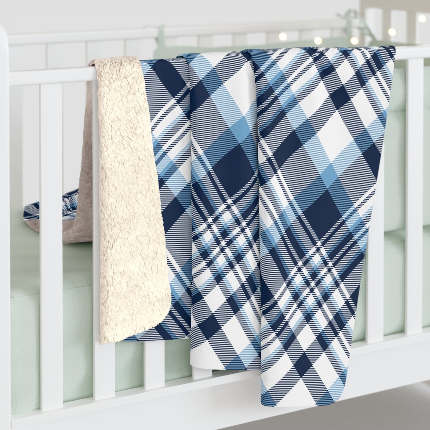 Sherpa Blanket | Light Blue & White | Tartan