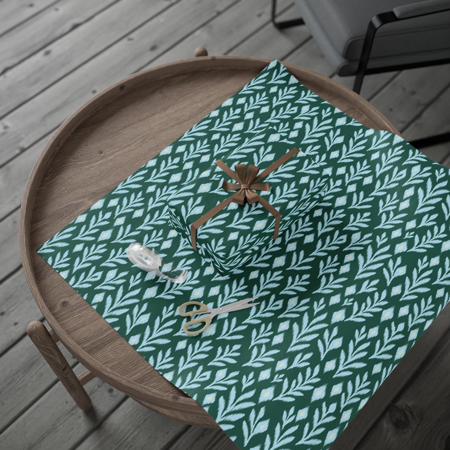 Gift Wrap | New Orleans, Louisiana | Laurel