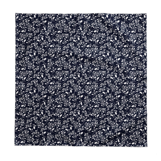Tablecloth | Storrs, Connecticut | Holly