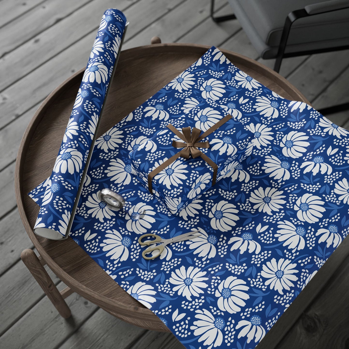 Gift Wrap | Lexington, Kentucky | Bellis