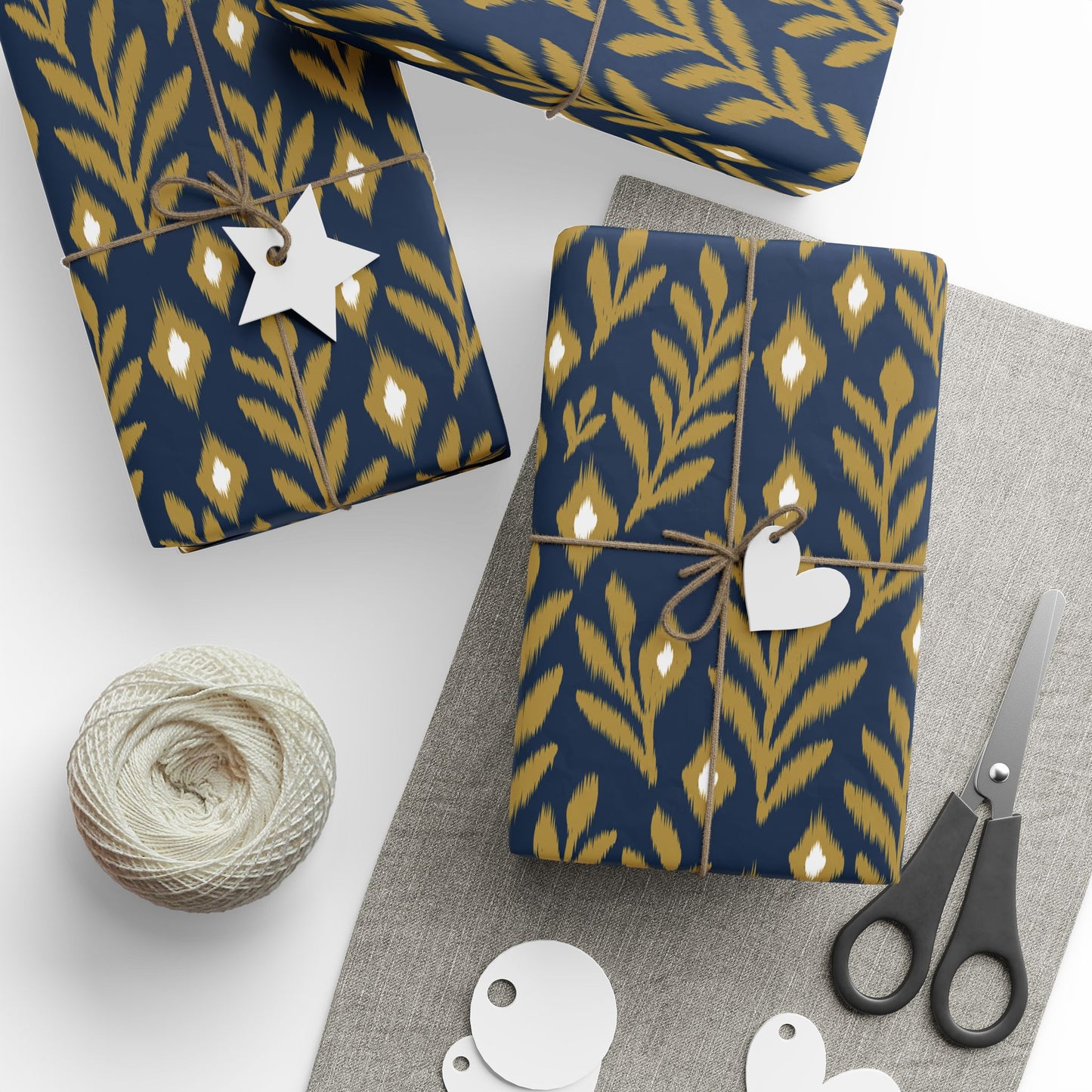 Gift Wrap | Notre Dame, Indiana | Laurel