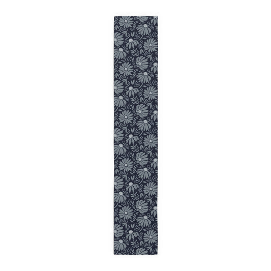 Table Runner | Storrs, Connecticut | Bellis