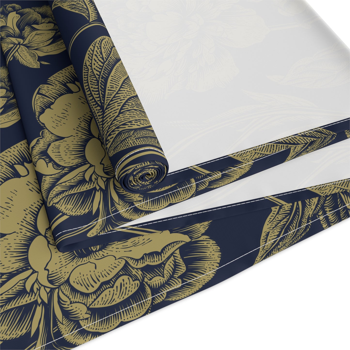 Table Runner | Notre Dame, Indiana | Peony