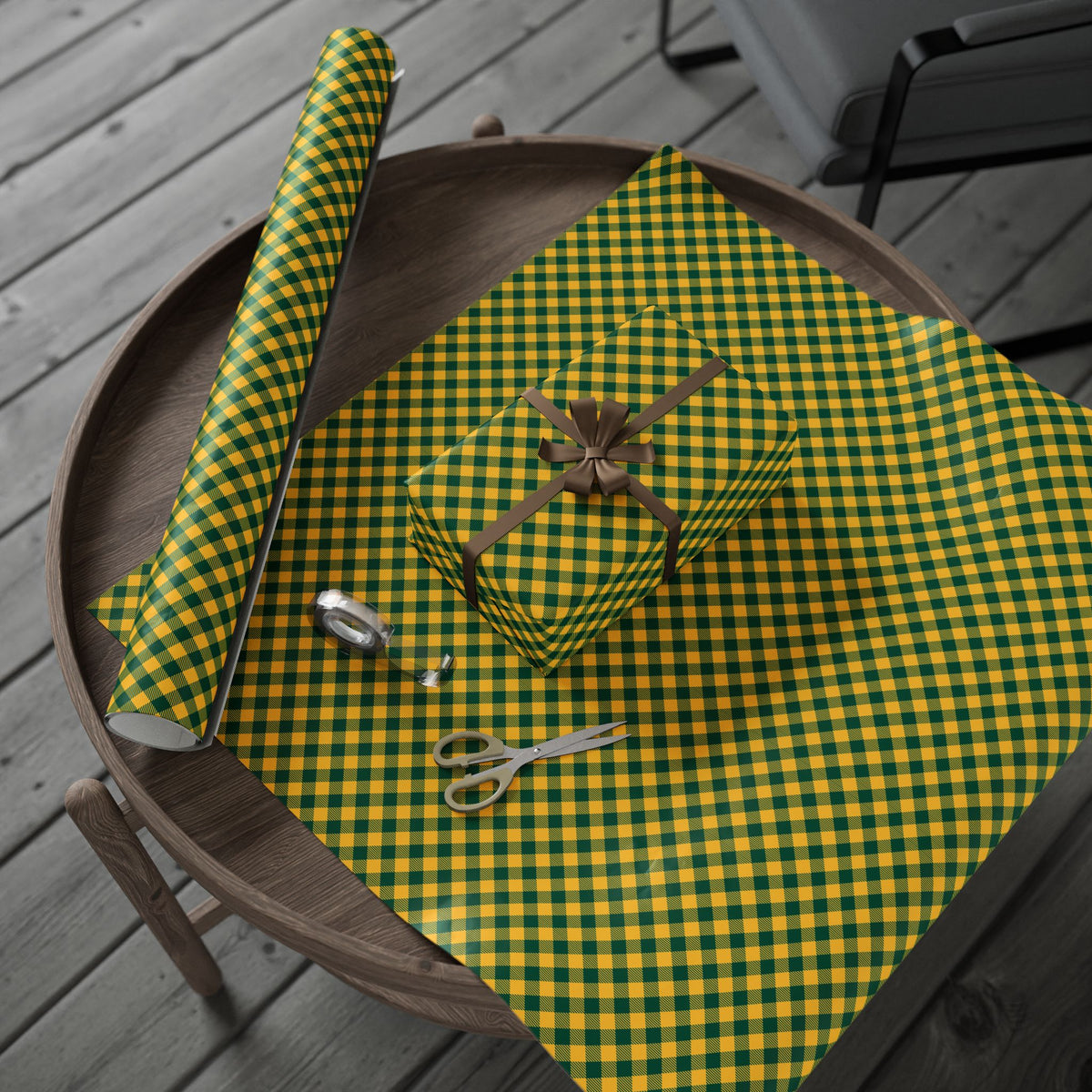 Gift Wrap | Fairfax, Virginia | Gingham