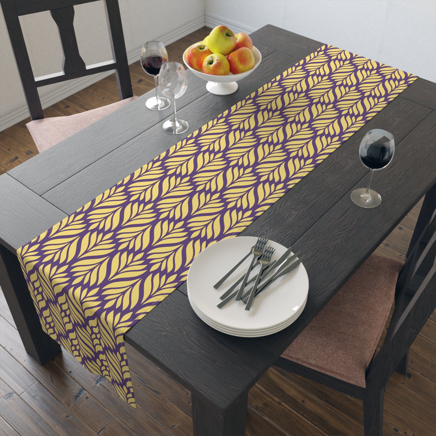 Table Runner | Baton Rouge, Louisiana | Palm