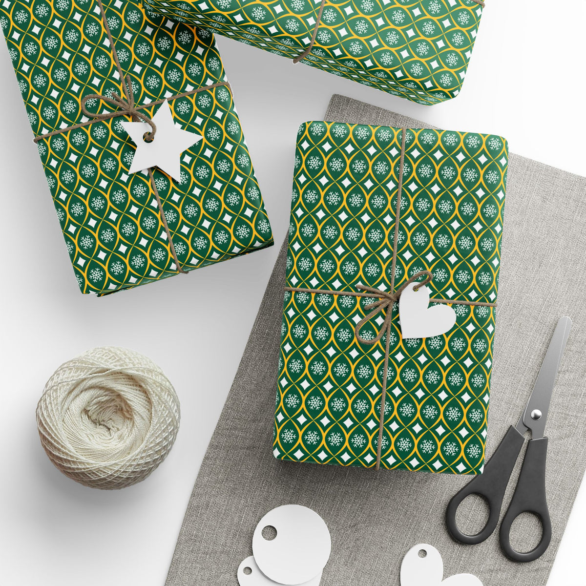 Gift Wrap | Fargo, North Dakota | Snow