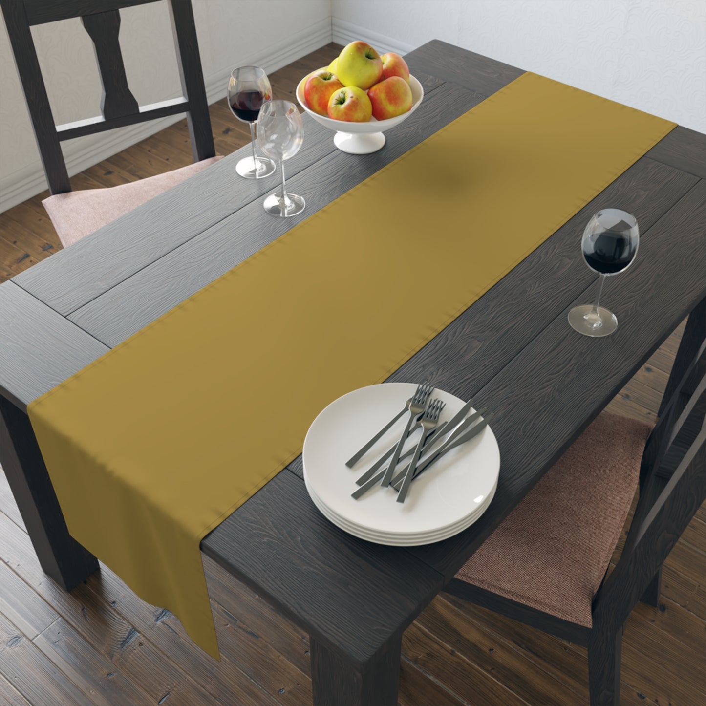 Table Runner | Notre Dame, Indiana | Light