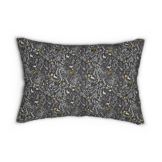 Pillow | Columbia, Missouri | Fauna