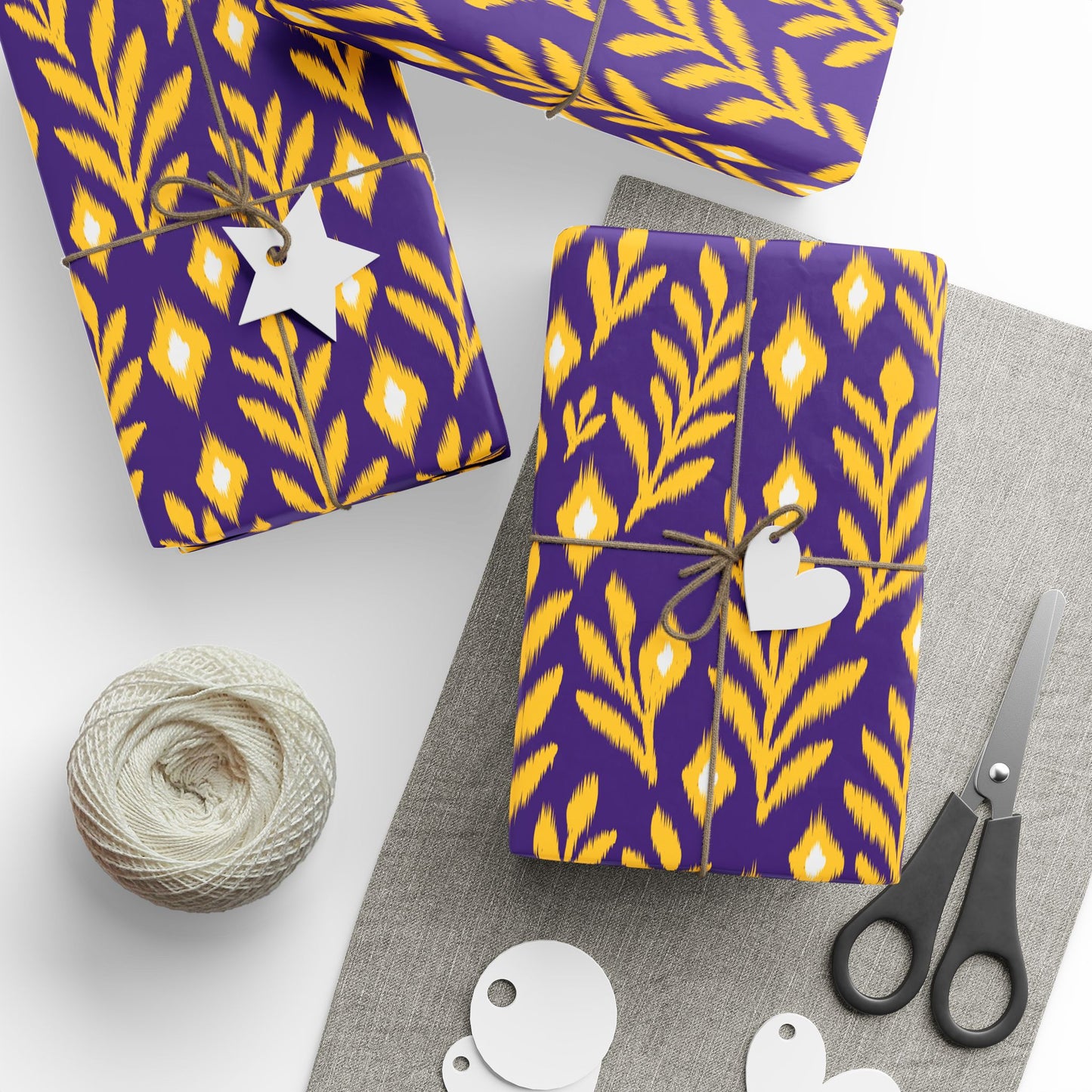 Gift Wrap | Baton Rouge, Louisiana | Laurel