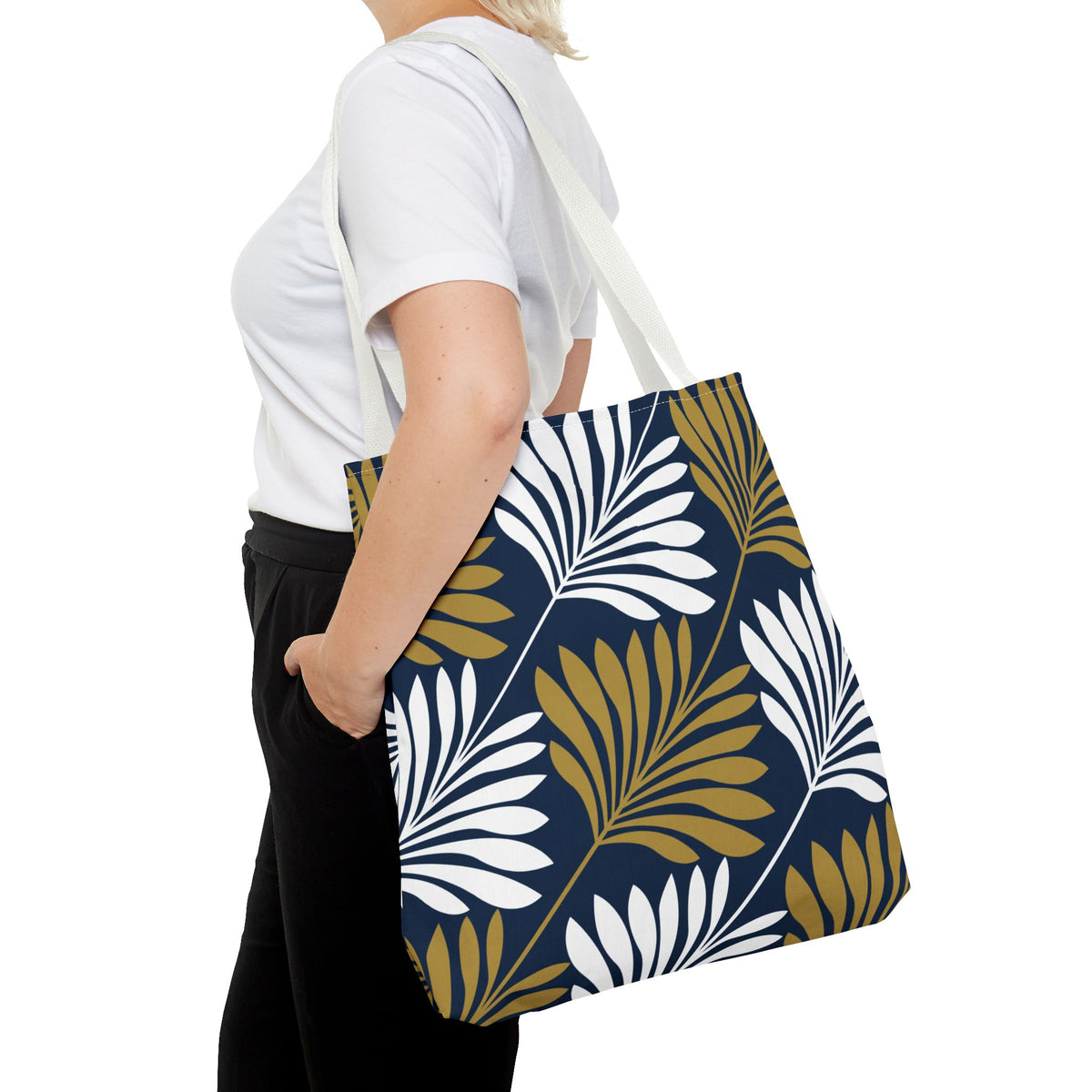 Totes | Notre Dame, Indiana | Deco