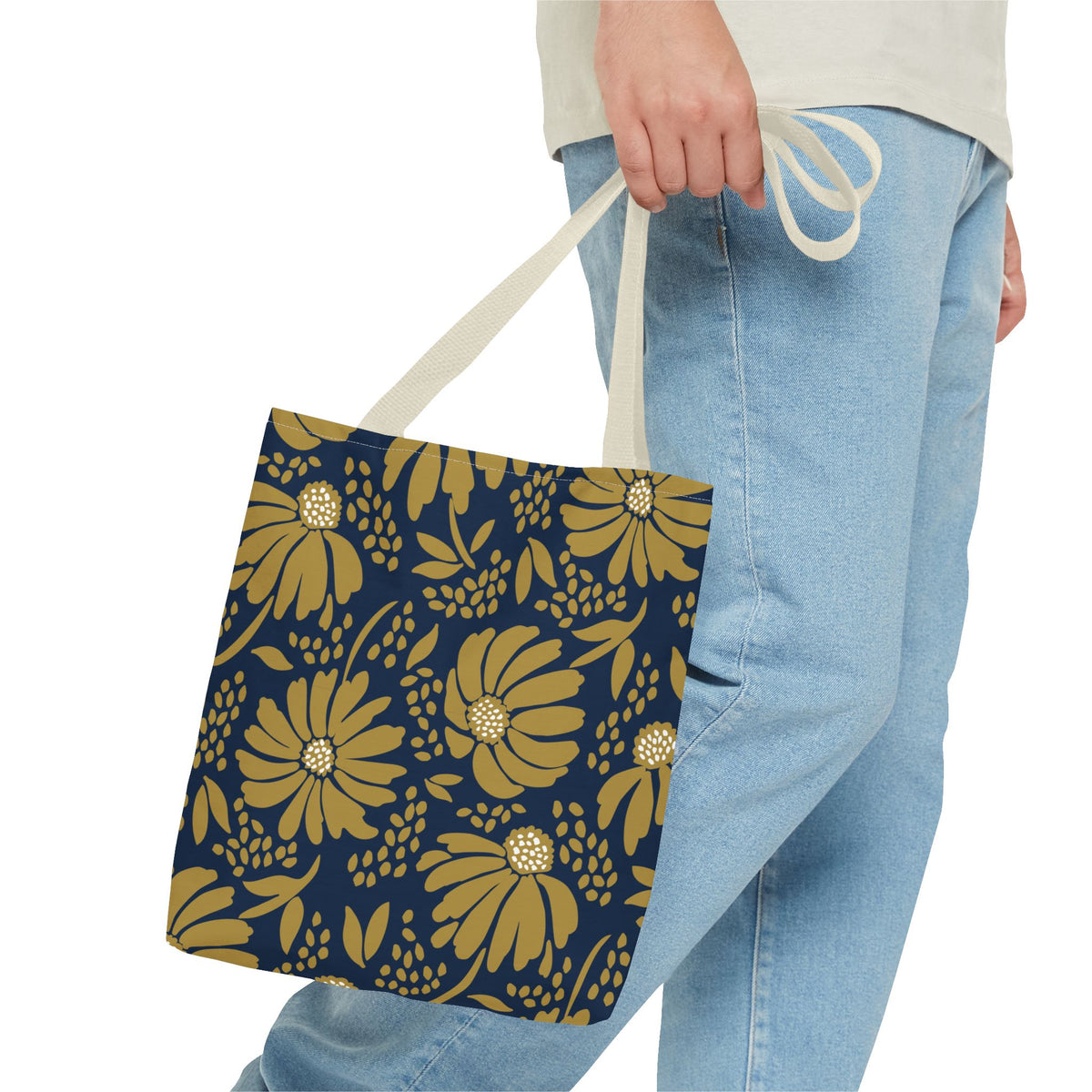 Totes | Notre Dame, Indiana | Bellis
