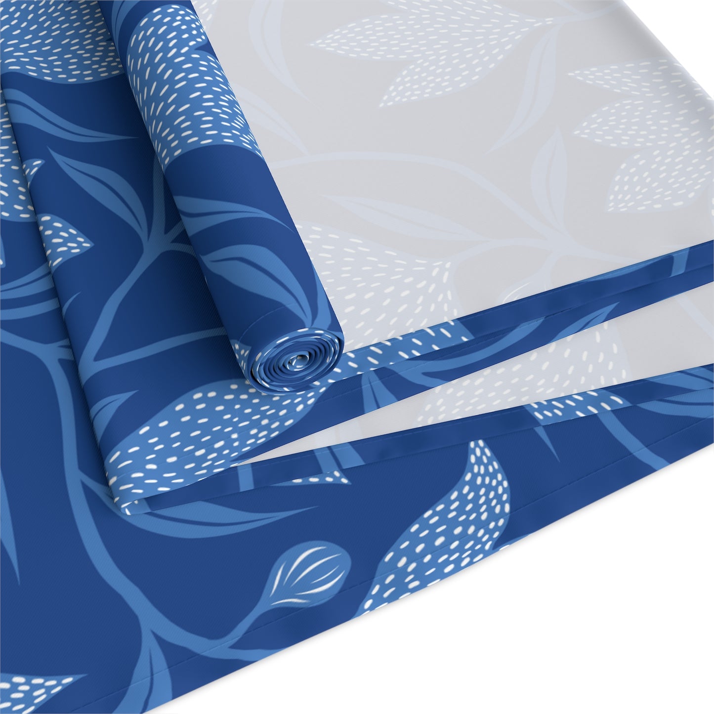 Table Runner | Lexington, Kentucky | Magnolia