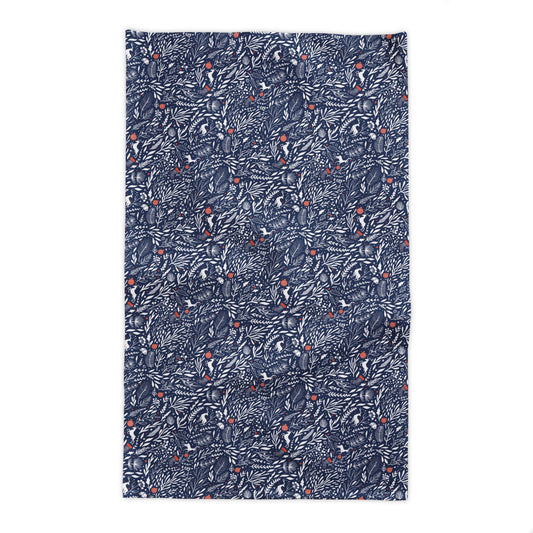 Tablecloth | Charlottesville, Virginia | Fauna