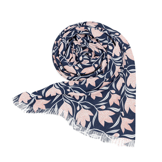 Scarf | Charlottesville, VA | Magnolia