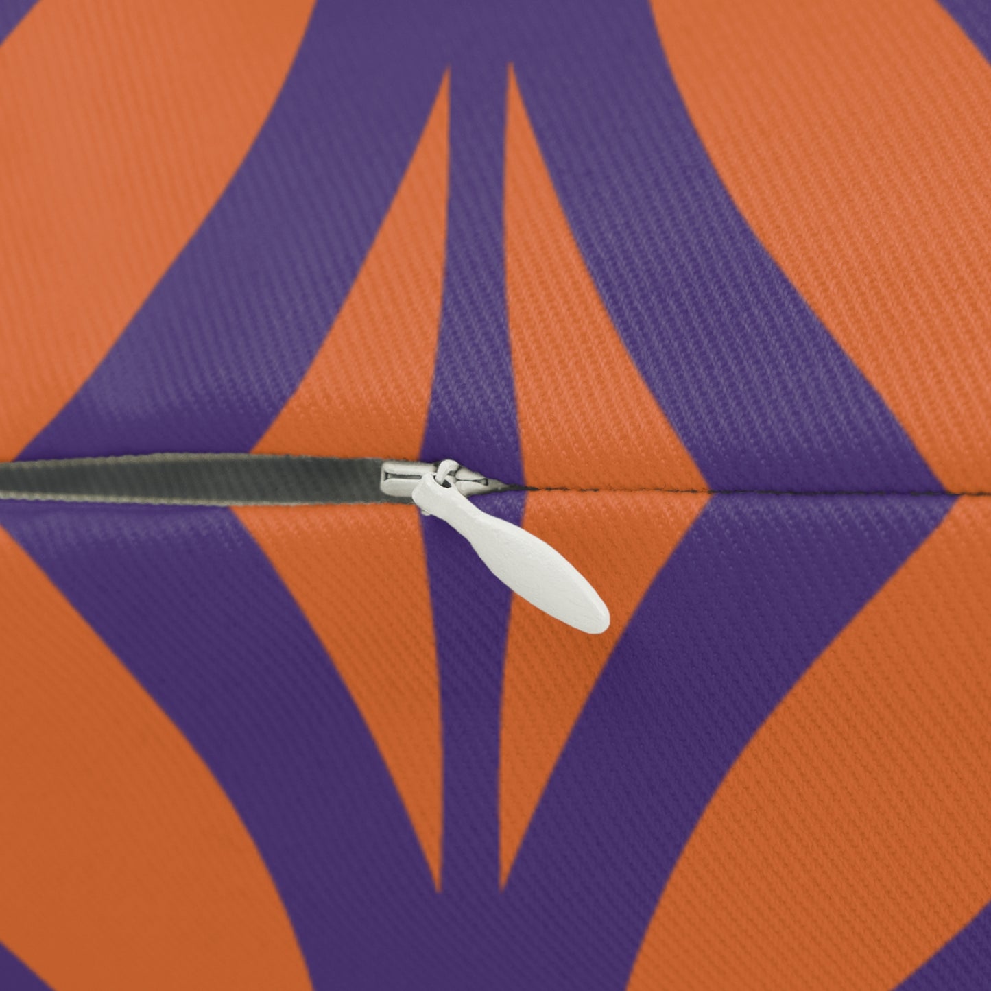 Pillow | Clemson, SC | Palm