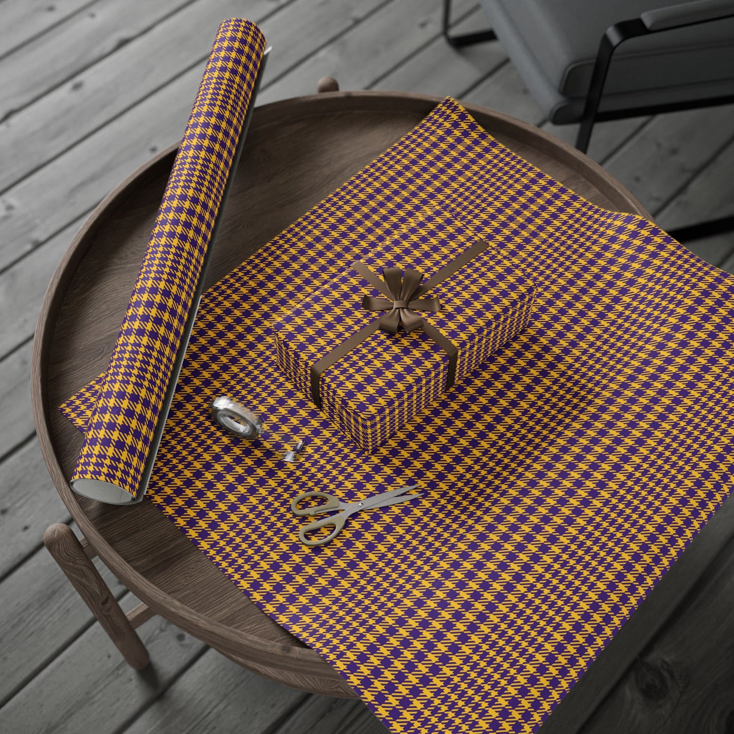 Gift Wrap | Baton Rouge, Louisiana | Tweed