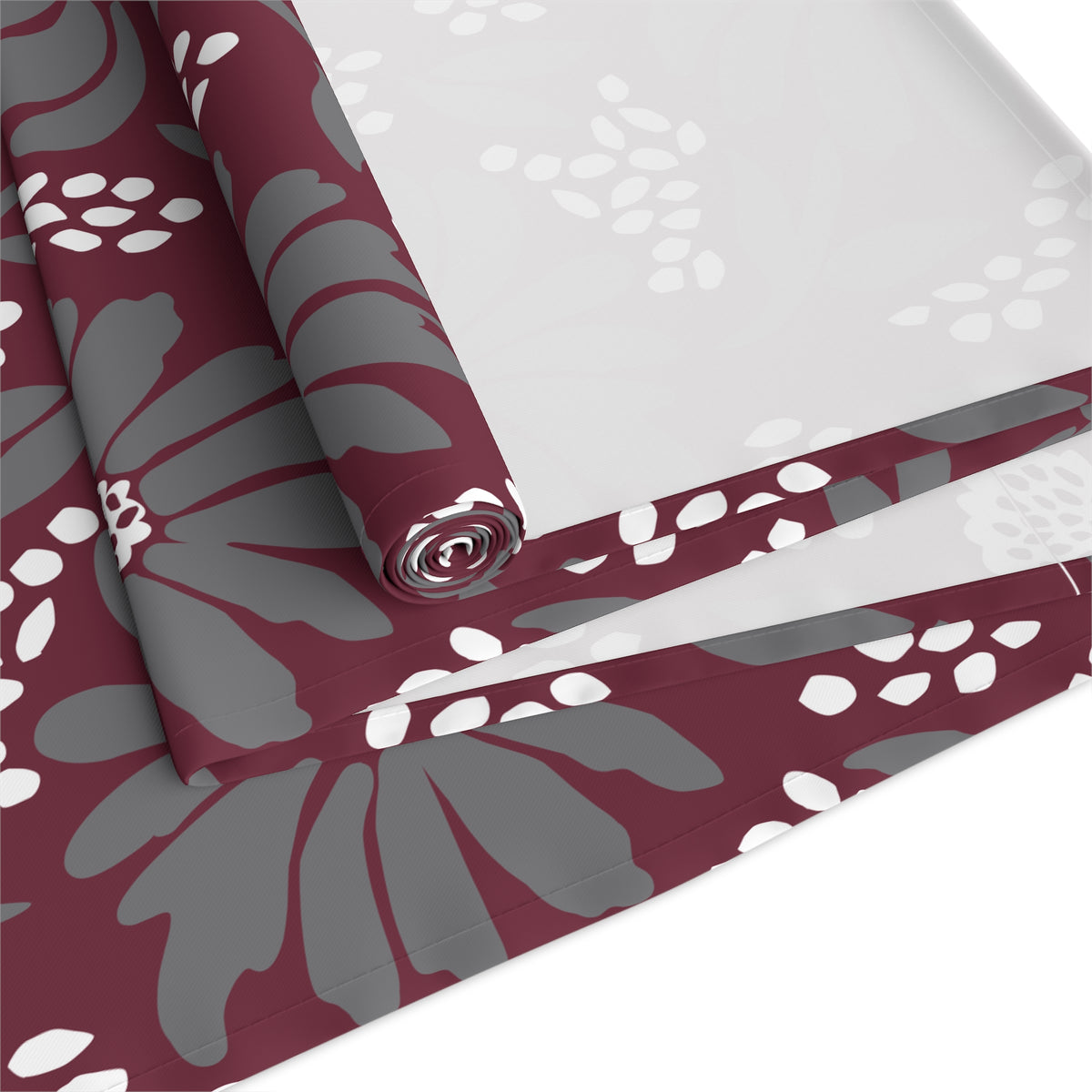 Table Runner | Starkville, Mississippi | Bellis