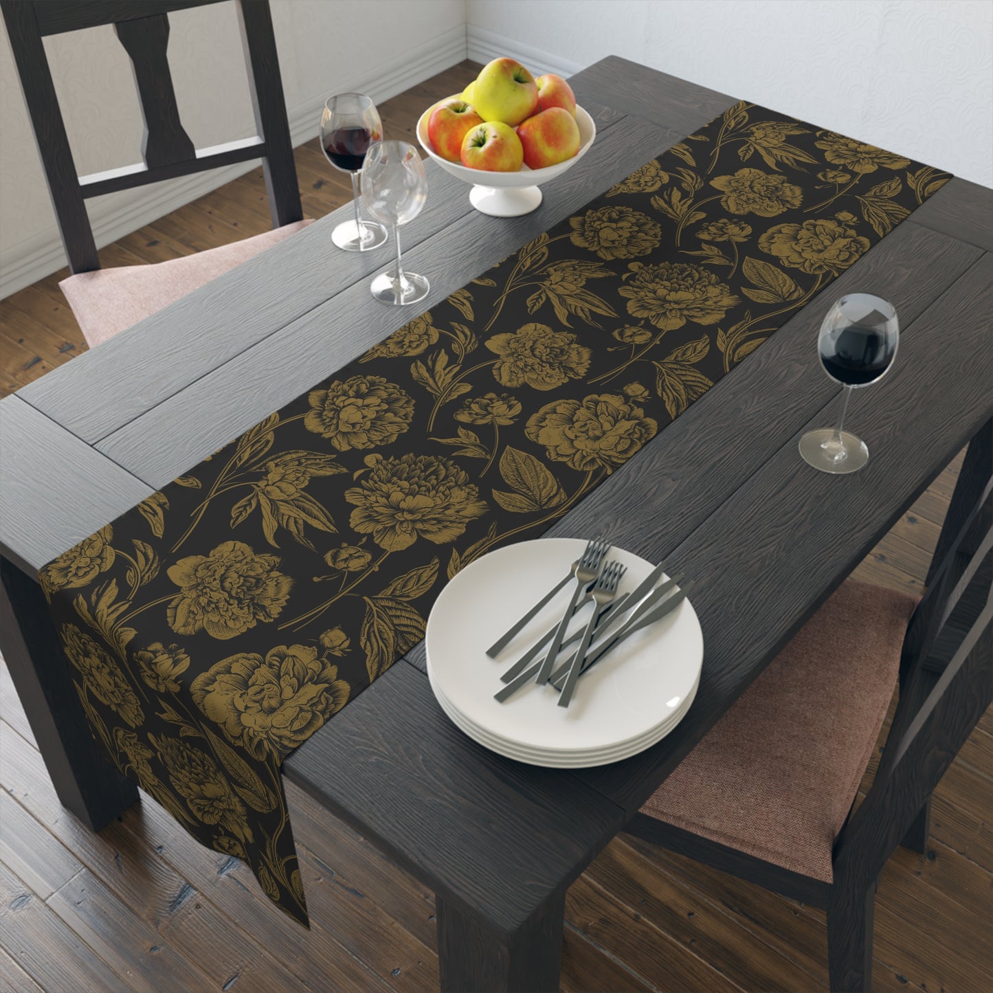 Table Runner | Winston Salem, North Carolina | Peony