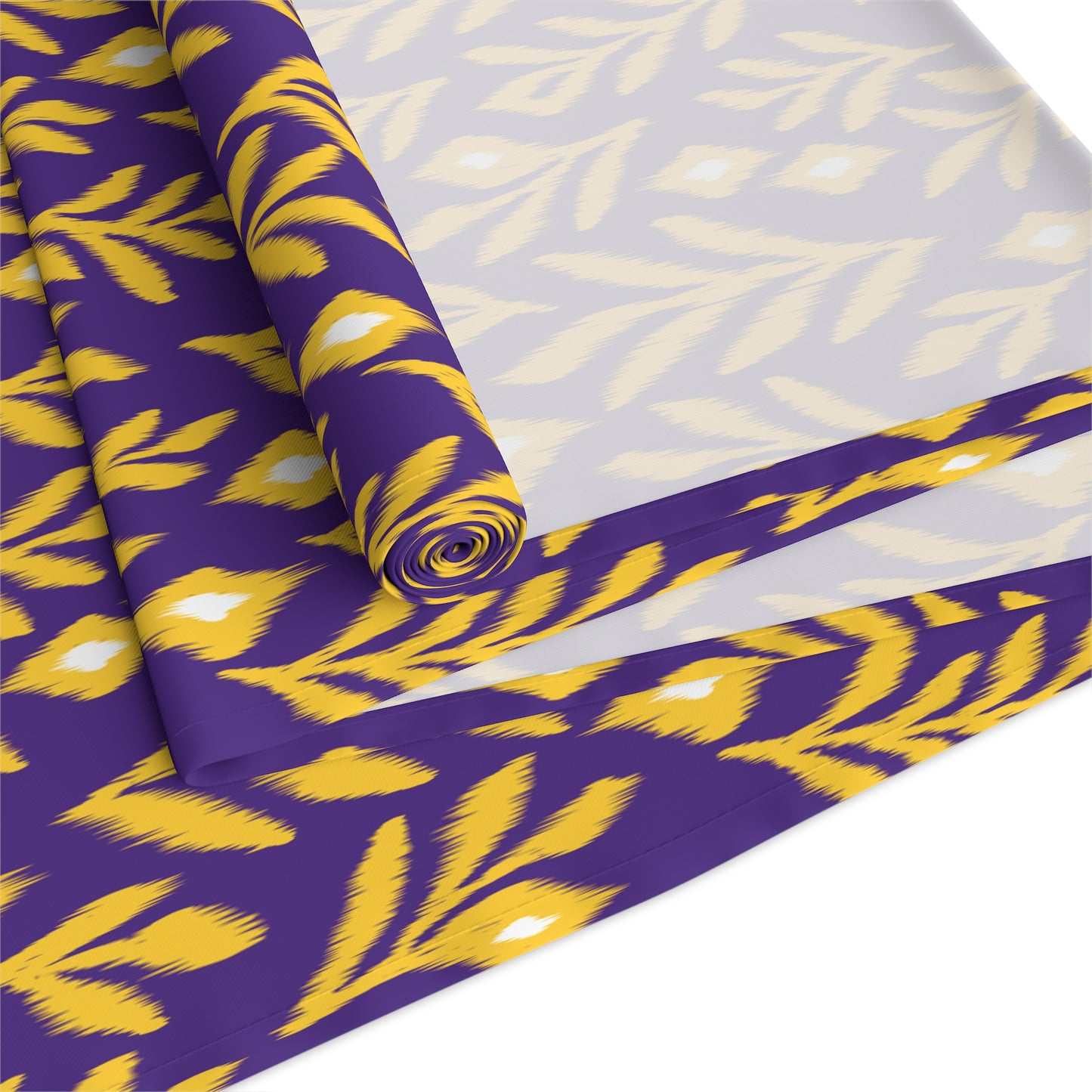 Table Runner | Baton Rouge, Louisiana | Laurel