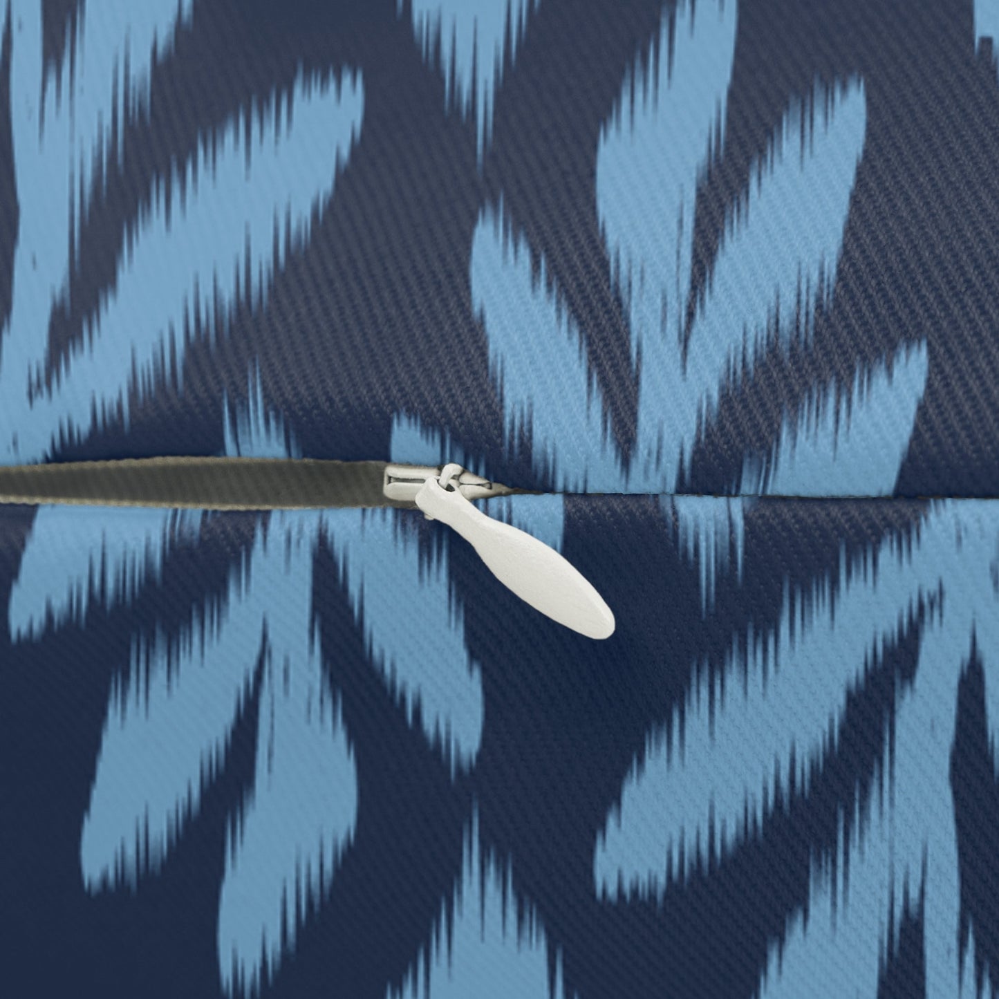 Pillow | Light Blue & White | Laurel