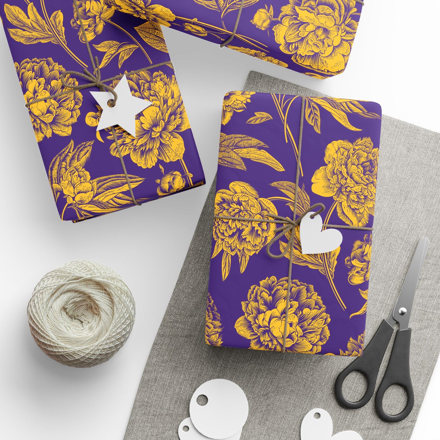 Gift Wrap | Baton Rouge, Louisiana | Peony