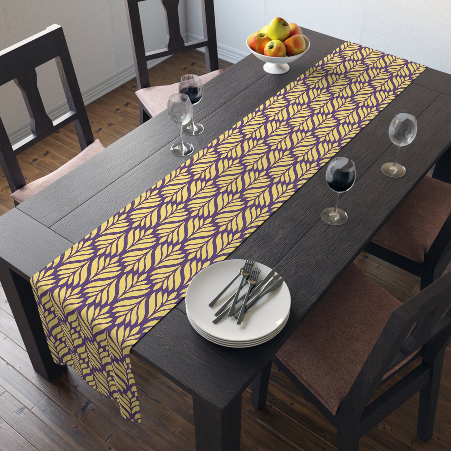 Table Runner | Baton Rouge, Louisiana | Palm