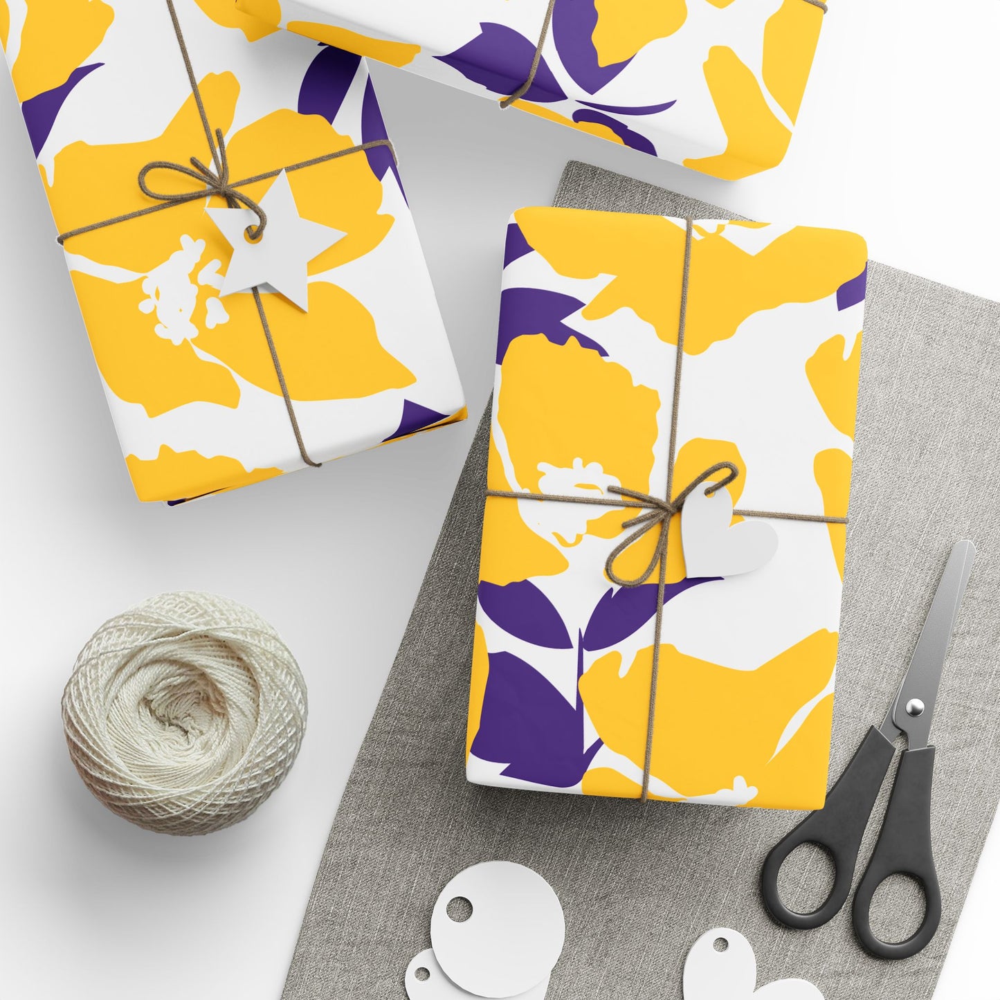 Gift Wrap | Baton Rouge, Louisiana | Poppy