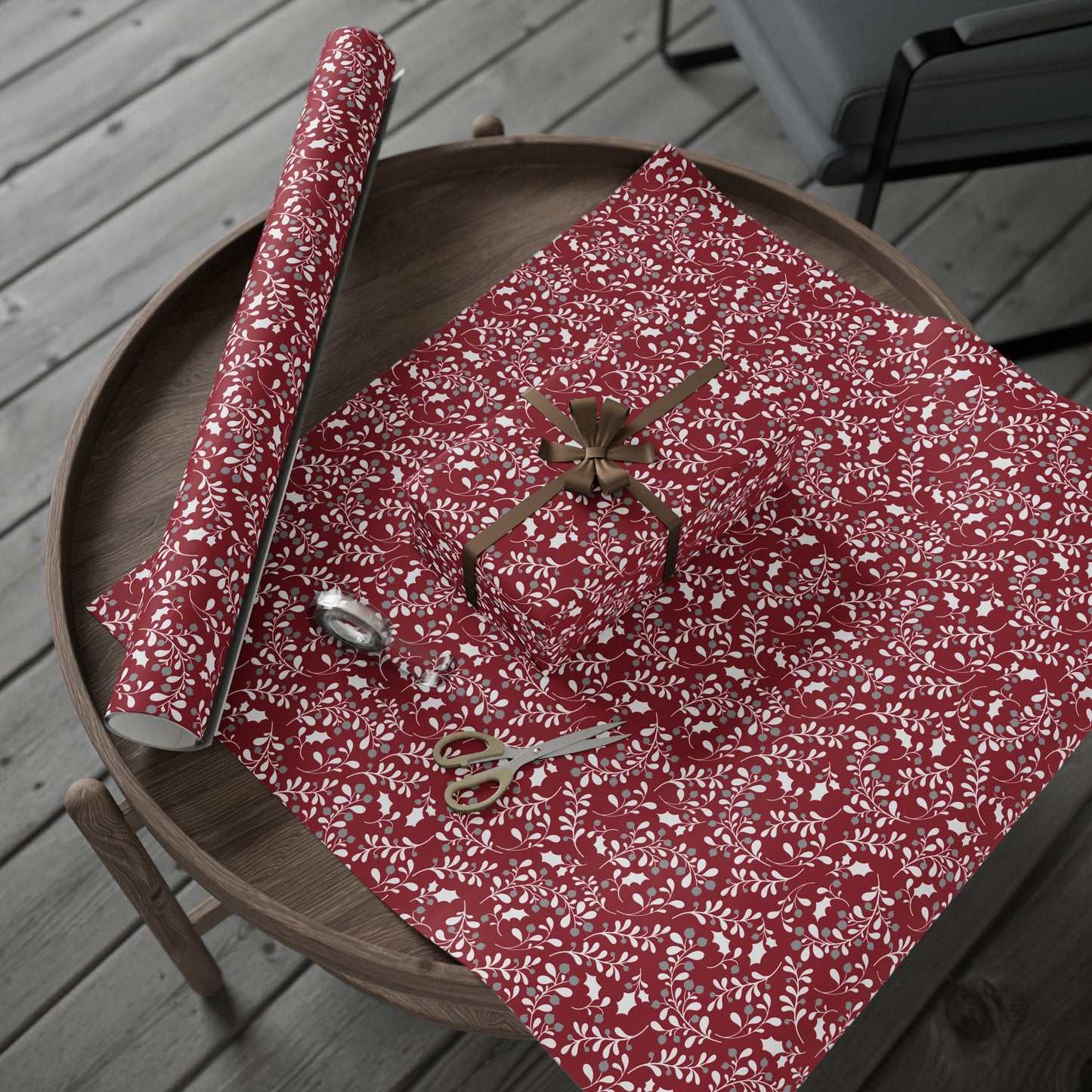 Gift Wrap | Tuscaloosa, Alabama | Holly