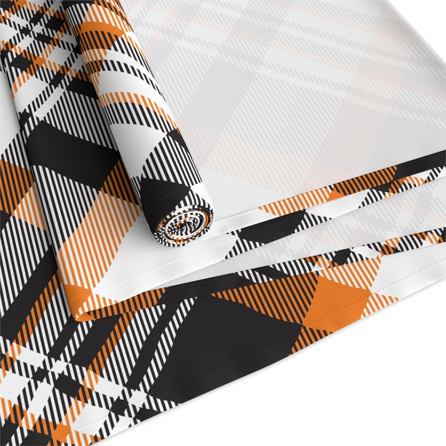 Table Runner | Princeton, New Jersey | Tartan