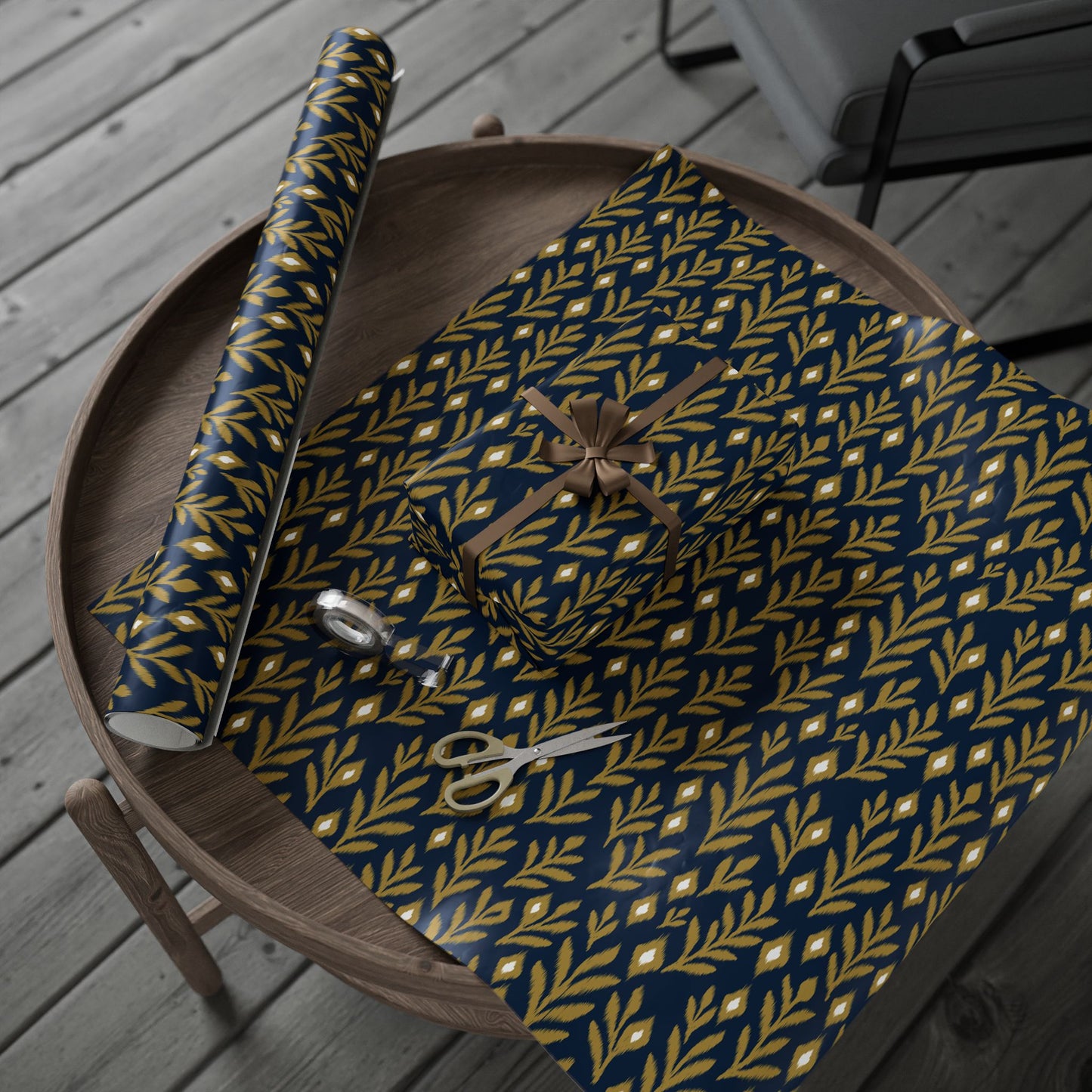 Gift Wrap | Notre Dame, Indiana | Laurel