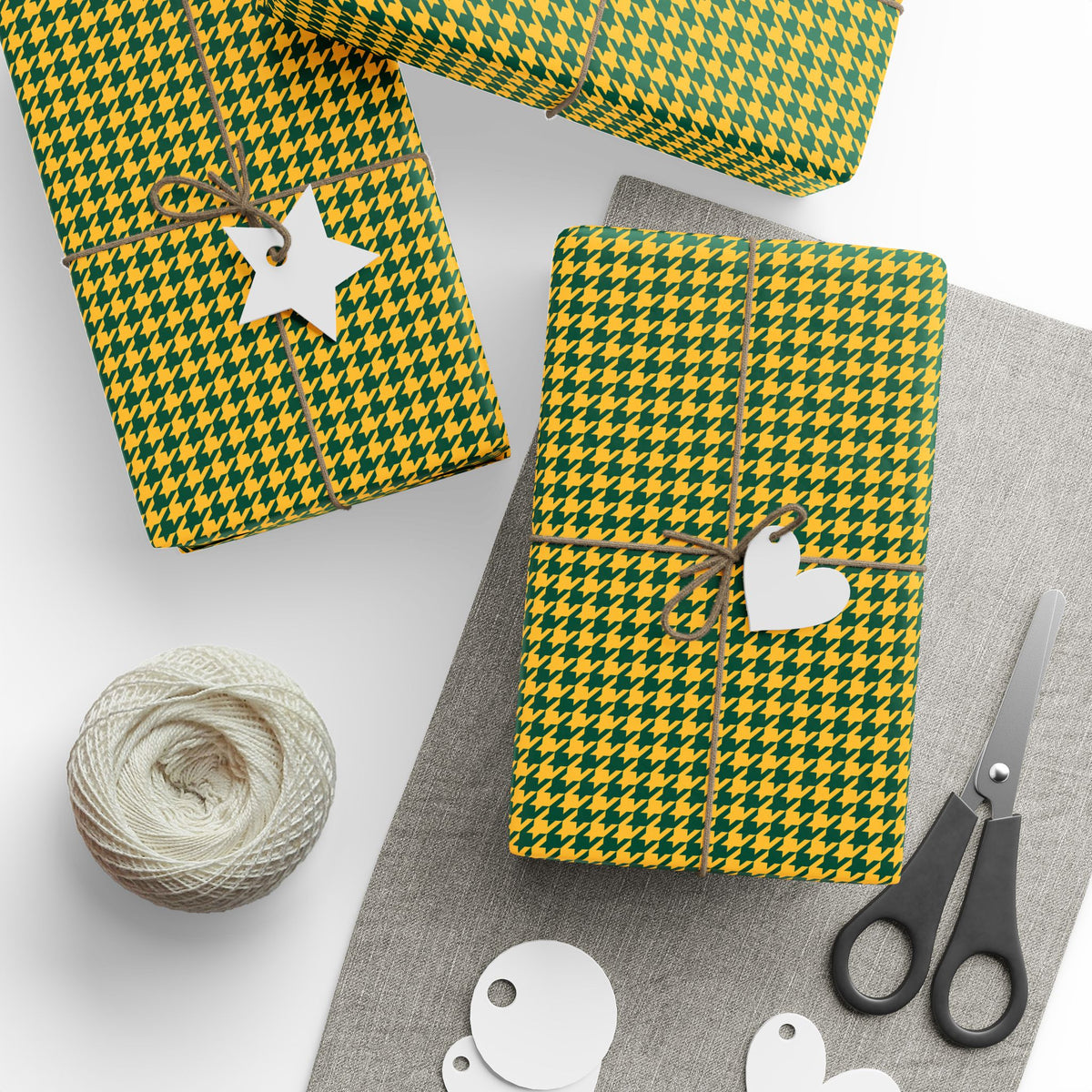 Gift Wrap | Fairfax, Virginia | Houndstooth