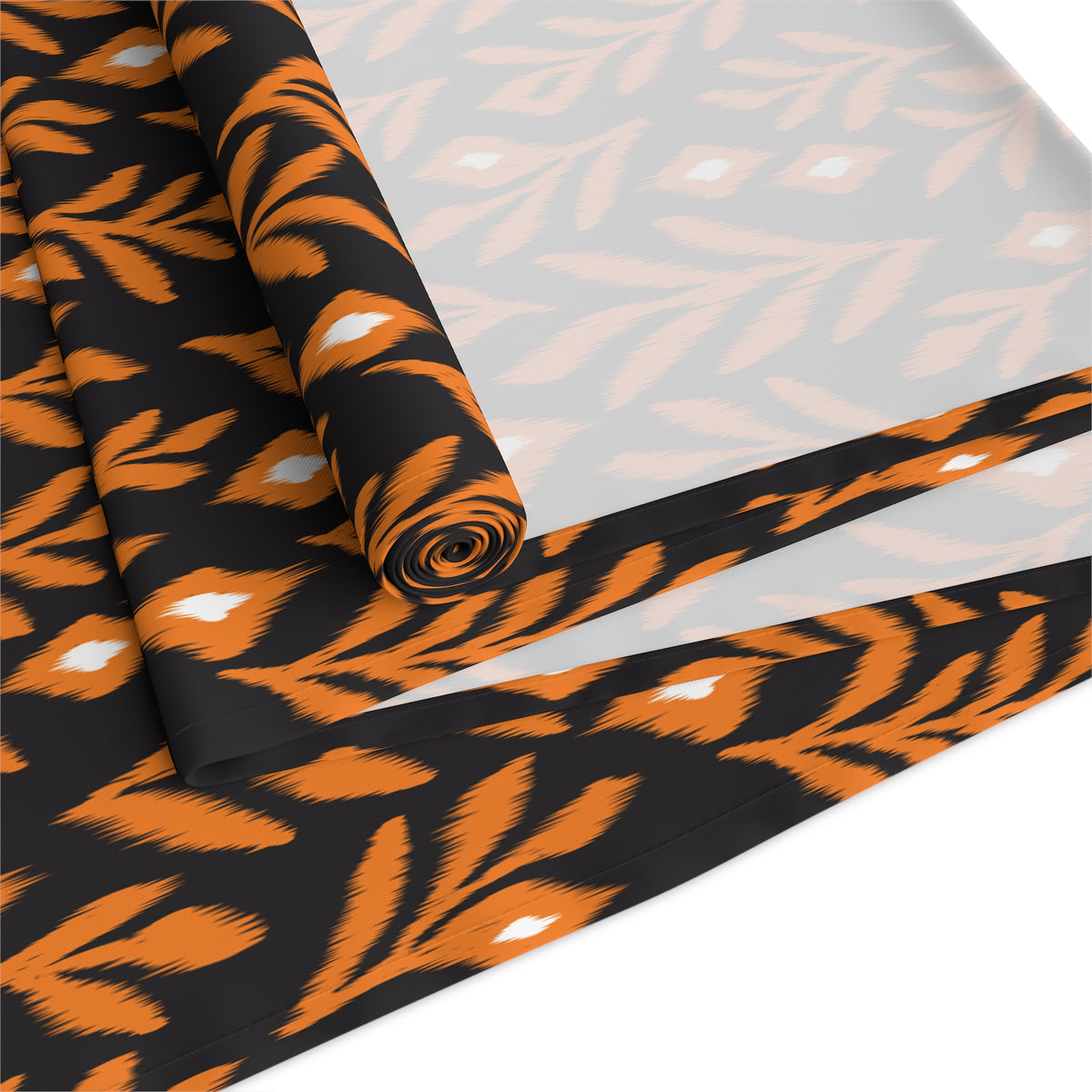 Table Runner | Princeton, New Jersey | Laurel