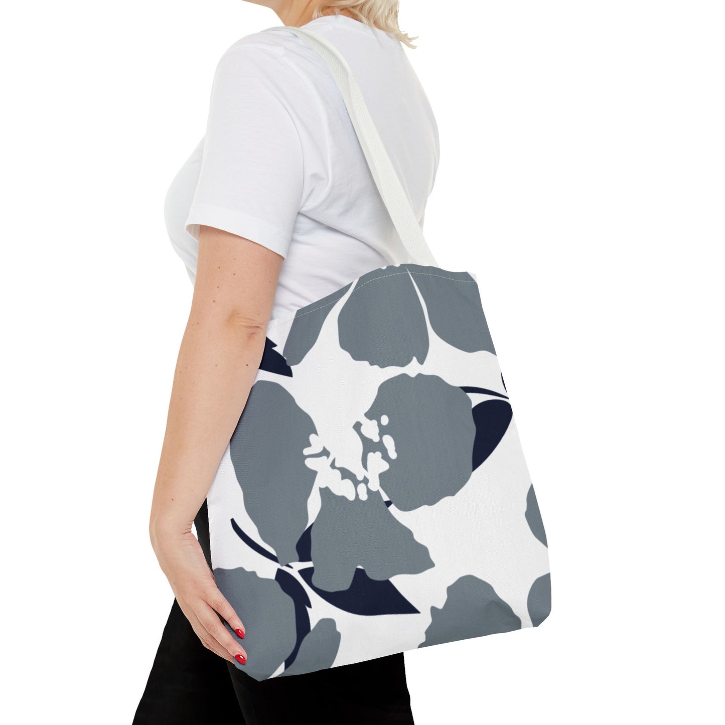 Totes | Storrs, Connecticut | Poppy