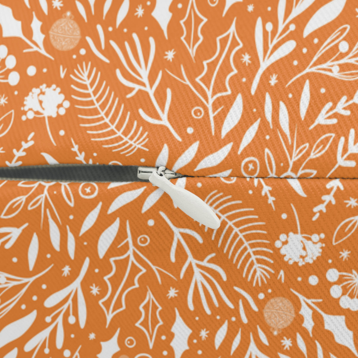 Pillow | Knoxville, Tennessee | Fauna