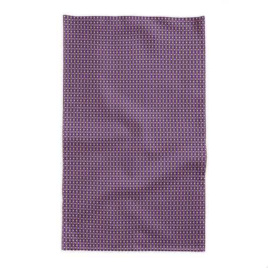 Tablecloth | Baton Rouge, Louisiana | Snow