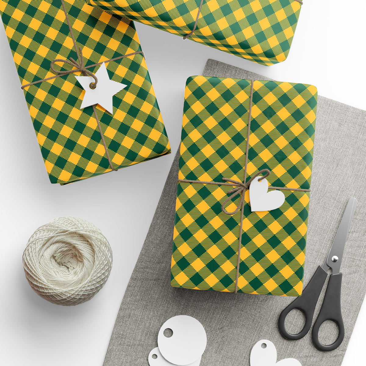 Gift Wrap | Fairfax, Virginia | Gingham