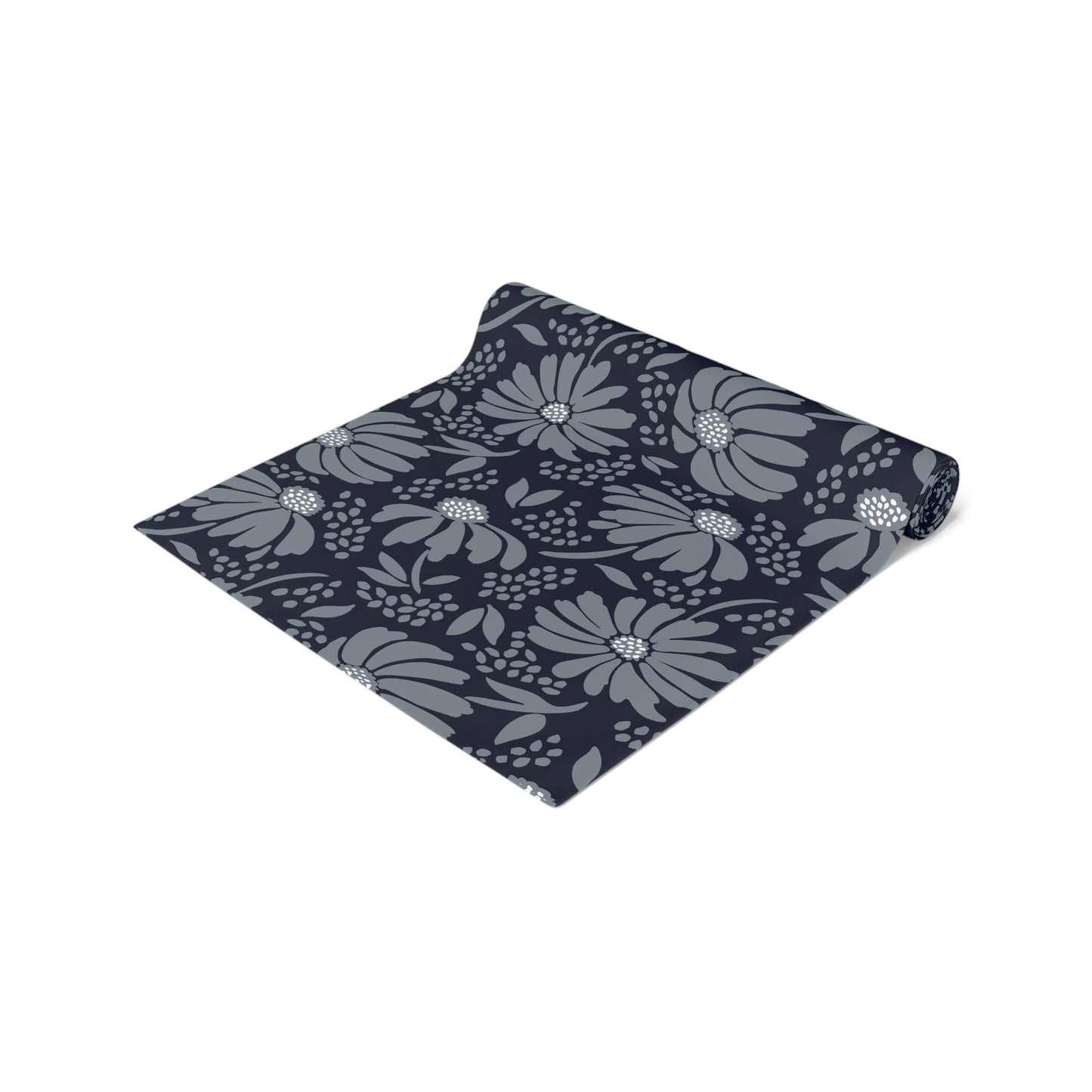 Table Runner | Storrs, Connecticut | Bellis